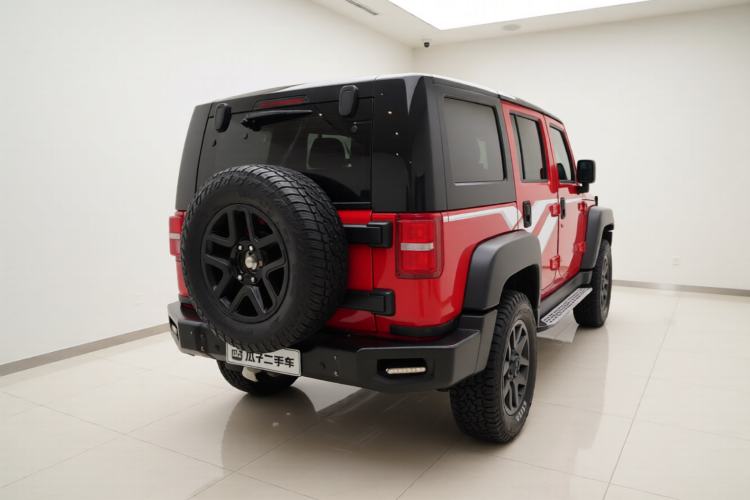 Used BAIC Off-Road BJ40 2017 40L 2.3T Automatic All-Wheel Drive Ring of the Tower Champion Edition Exterior 5