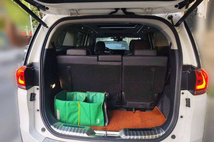 Used GAC Trumpchi M8 2021 Lingxiu Series 390T Deluxe Edition Trunk