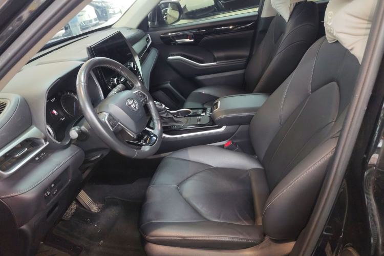 Used Toyota Highlander 2023 2.5L Smart Electric Hybrid Dual-Engine Four-Wheel Drive Prestige Version – 7 Seats