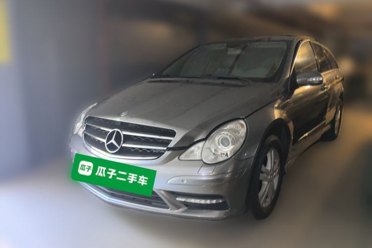 Used Mercedes-Benz R-Class 2010 R 350 L 4MATIC Grand Edition