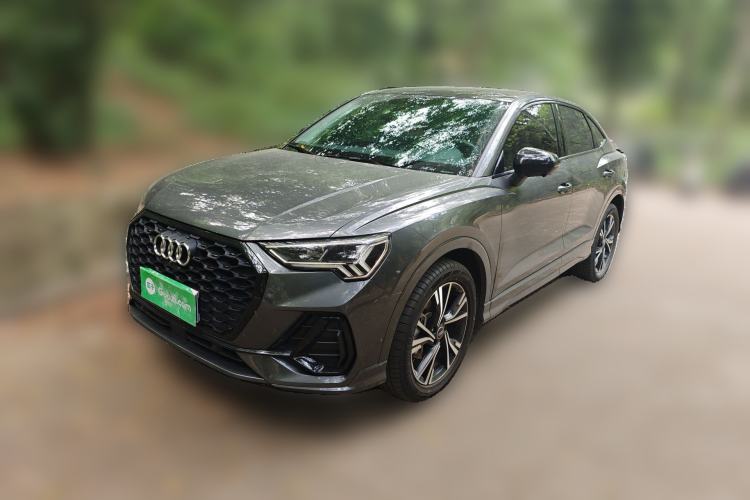 Used Audi Q3 2022 40 TFSI Fashion Dynamic Model