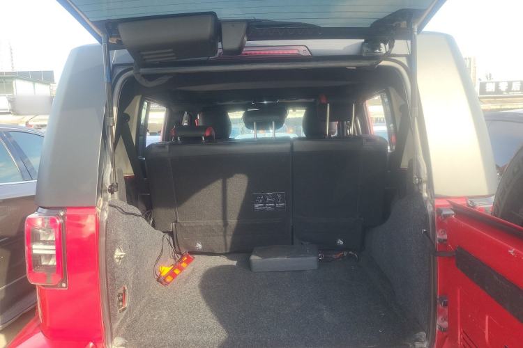 Used BAIC Off-Road BJ40 2018 2.3T Automatic Four-Wheel Drive Ring of the Tower Champion Edition China V Emission Standard
