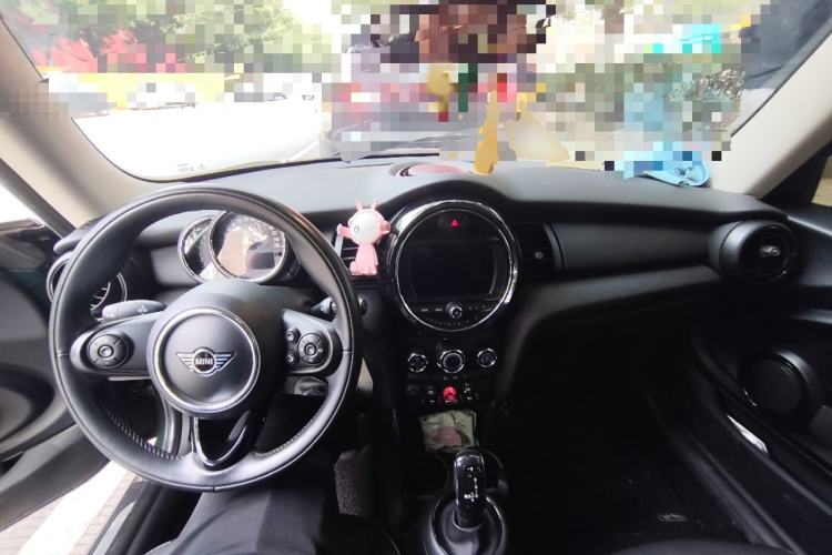 Used MINI 2018 1.5T ONE
