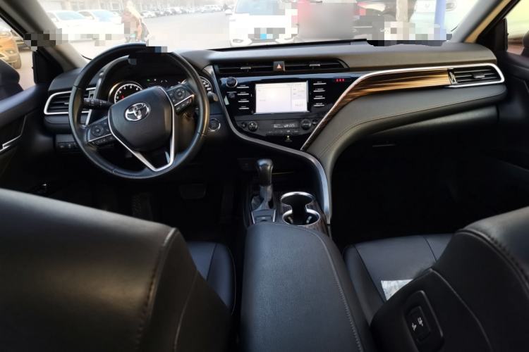 Used Toyota Camry 2018 2.0G Luxury Edition