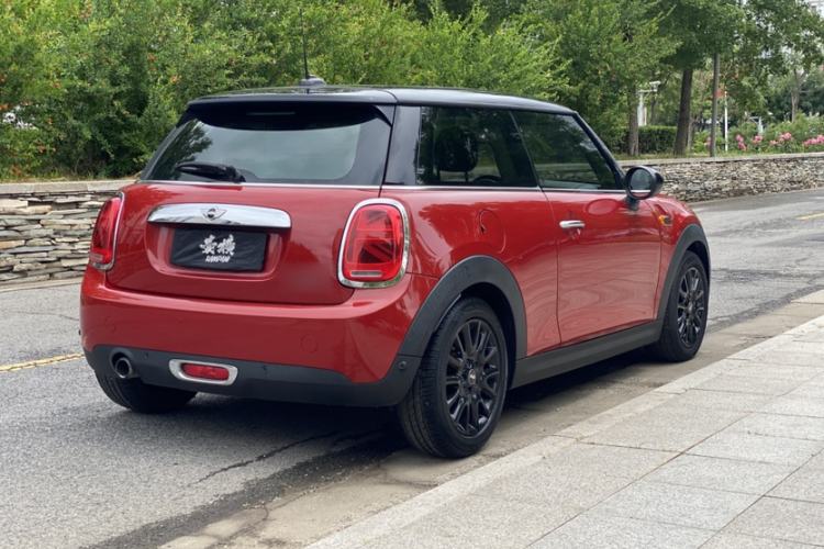 Used MINI 2014 1.5T COOPER Fun
