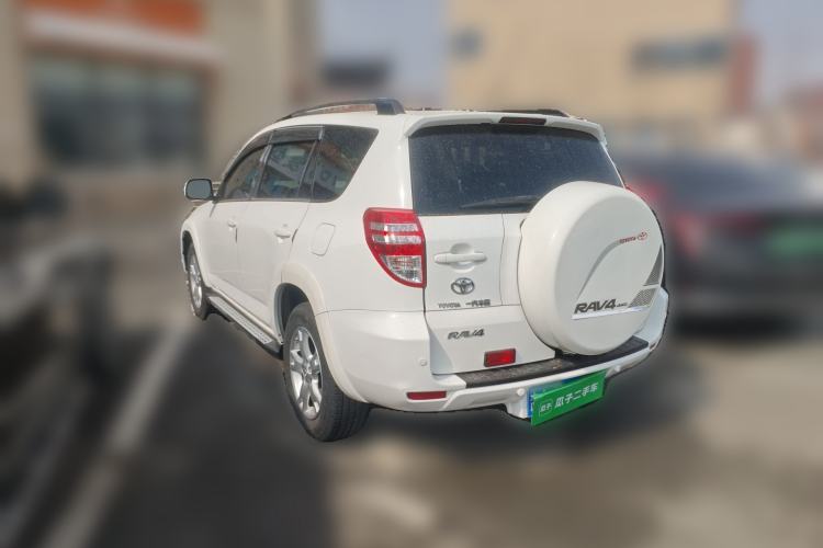 Used Toyota RAV4 2011 2.0L Automatic Luxury Edition