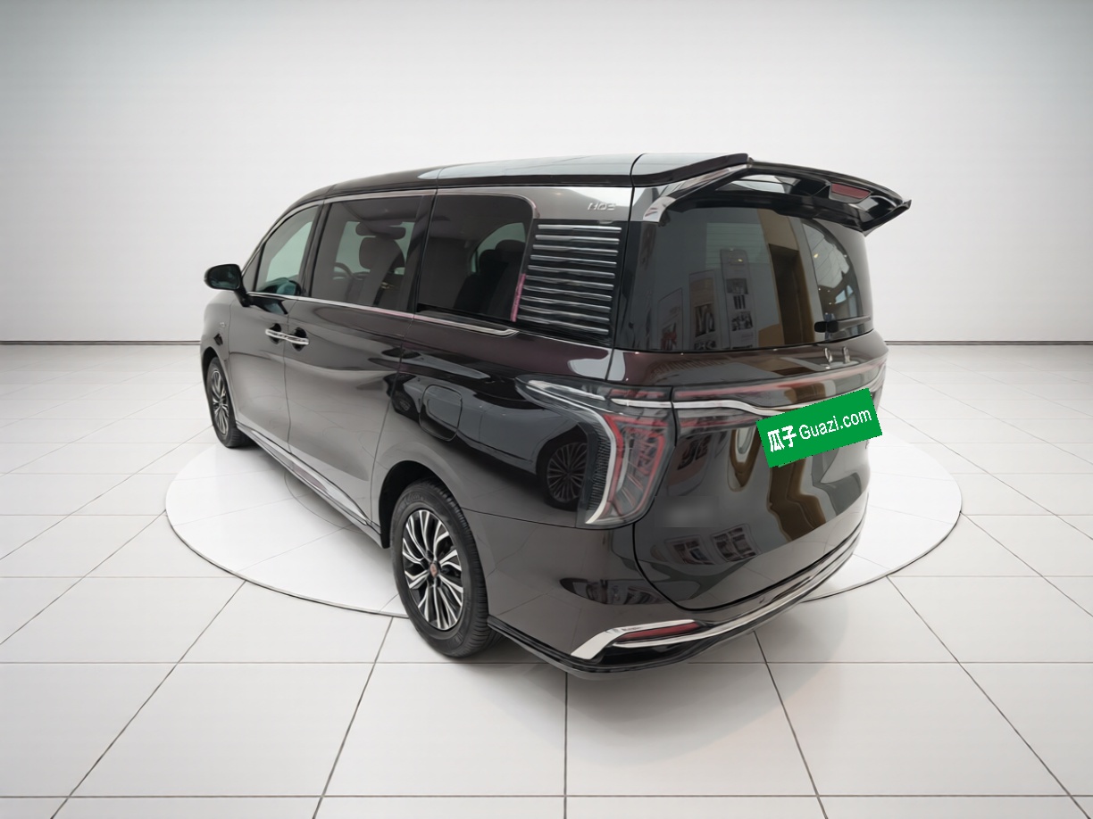 Hongqi HQ9 PHEV 2024 2.0T Four-Wheel Drive Luxury Edition — снимка 4