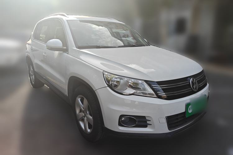 Used Volkswagen Tiguan 2012 1.8TSI Automatic Two-Wheel Drive Elite Edition Front Right 45 Deg