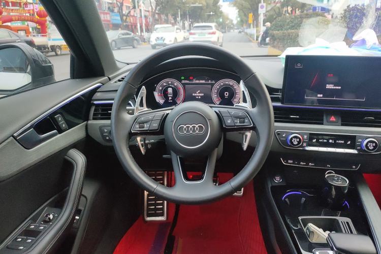 Used Audi A4L 2023 40 TFSI Luxury Dynamic Model
