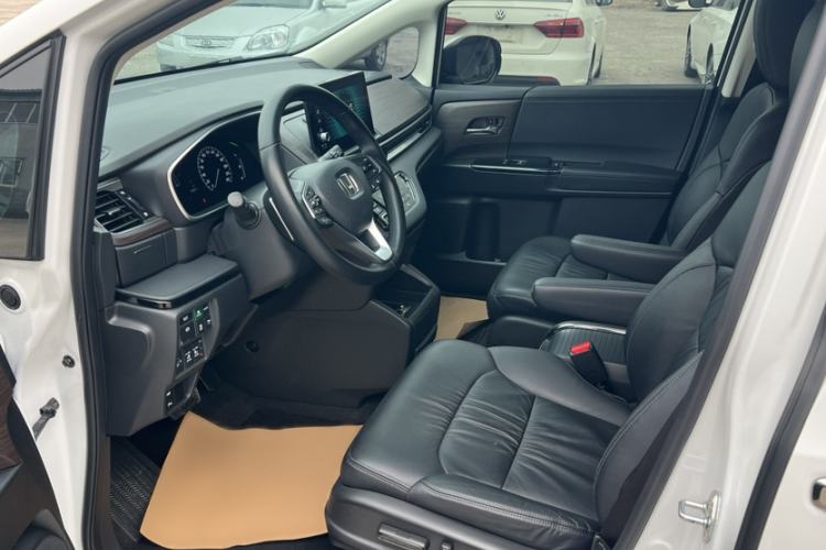 Used Honda Odyssey 2024 2.0L eHEV Sharp·Leading Edition