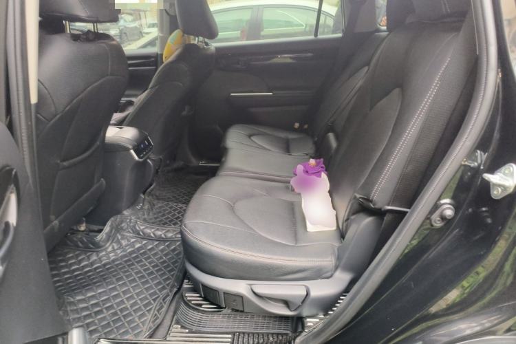 Used Toyota Highlander 2023 2.5L Smart Electric Hybrid Dual-Engine 4x4 Elite Edition 7 Seats Left Rear Seat