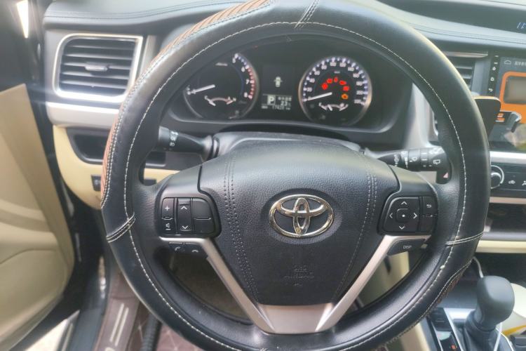 Used Toyota Highlander 2018 2.0T Four-Wheel Drive Elite Edition 7 Seats China VI Standard
