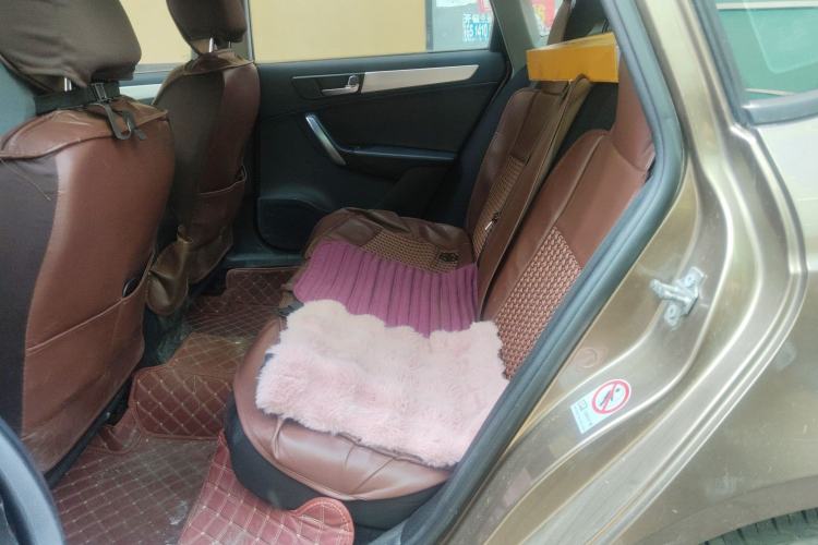 Used Brilliance H530 2017 1.6L Automatic Comfort Model Left Rear Seat