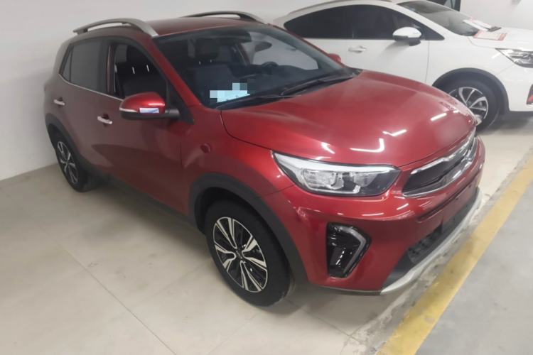Used Kia kx1 Stonic 2021 1.4L CVT Fun Edition Front Right 45 Deg