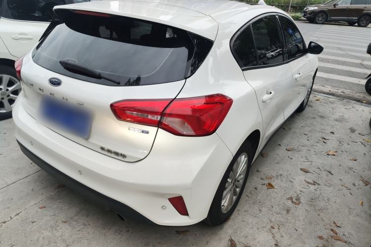 Used Ford Focus 2019 Hatchback EcoBoost 180 Automatic Trendy Model