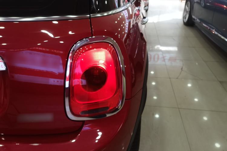 Used MINI MINI 2016 1.5T COOPER Five-Door Edition