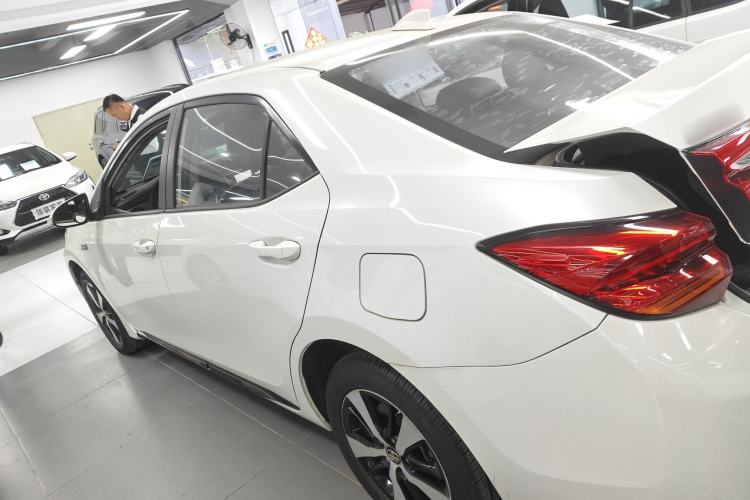 Used Toyota Levin Hybrid E+ 2019 1.8L GS E-CVT Elite Model with Sunroof
