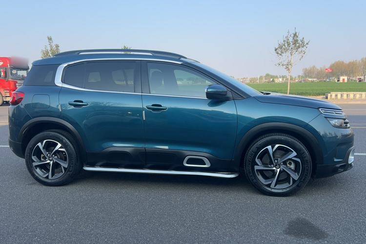 Used Citroen C5 AIRCROSS 2019 380THP Luxury Model China V Standard Exterior 3