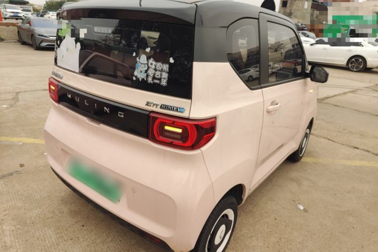 Used Wuling Hongguang MINIEV 2021 Macaron Premium Model – Lithium Iron Phosphate
