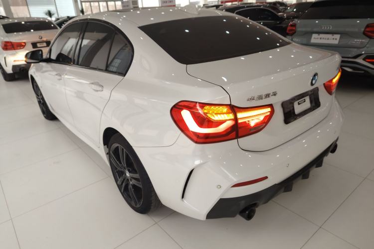 Used BMW 1 Series 2022 125i M Sport Night Edition Exterior 2