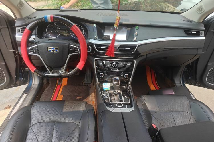 Used Geely Auto Emgrand GT 2015 1.8T Flagship Model Center Console