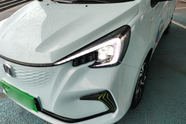 Used CHANGAN Benni E-Star 2022 Qingxin Edition Colorful Model Lithium Iron Phosphate
