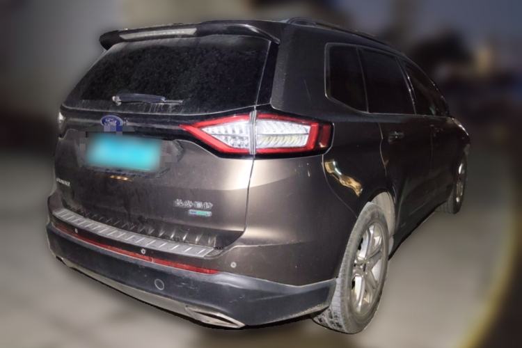 Used Ford Edge 2015 2.0T GTDi Two-Wheel-Drive High-Line Version