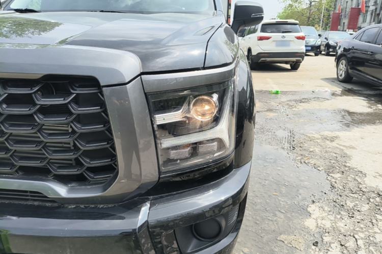 Used Great Wall King Kong Poer 2026 Model 2.0T Manual Diesel Two-Wheel-Drive Entrepreneurial Flat Box Left Front Headlight