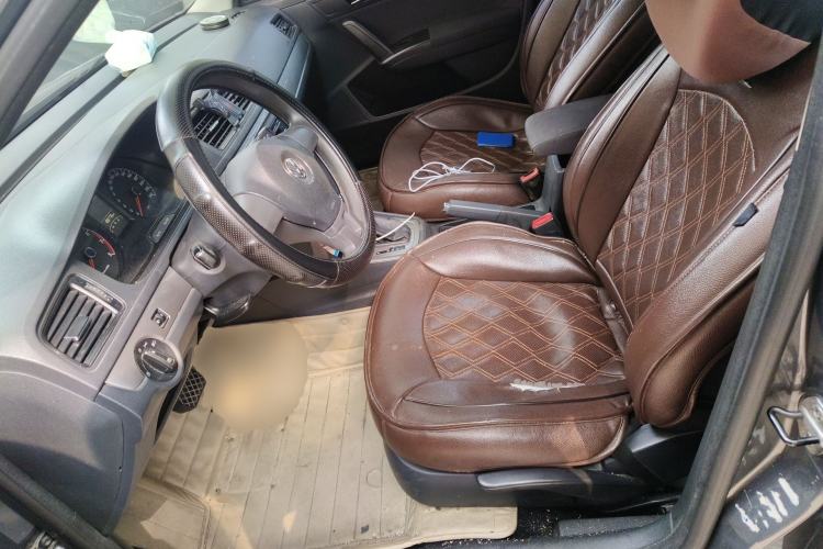 Used Volkswagen Lavida 2013 Revised Classic 1.6L Automatic Fashion Edition Left Front Seat