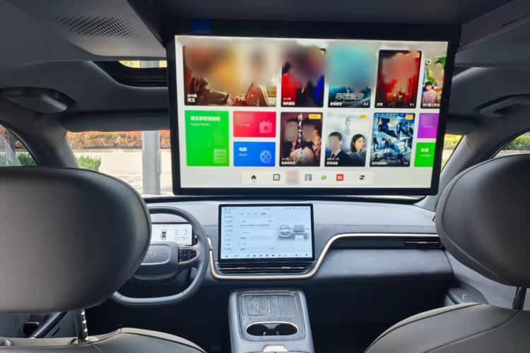 Used Dongfeng eπ eπ008 2024 210Max Range-Extended Version 6 Seats Interior 3