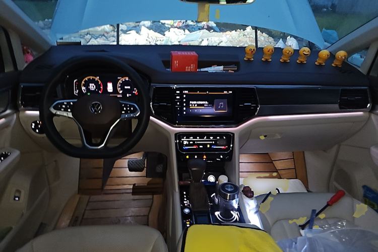 Used Volkswagen Viloran 2020 330TSI Luxury Edition
