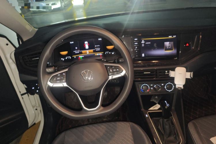 Used Volkswagen Lavida 2023 New Sharp 1.5L Automatic Excellent New Edition
