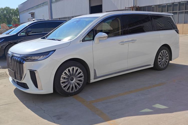 Used VOYAH Dream 2022 0-Emission Edition Dream+ Smart Range Package – 605 km