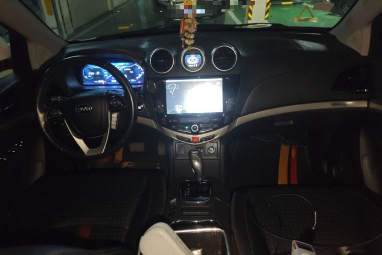 Used BYD S7 2015 2.0T Automatic Prestige Model