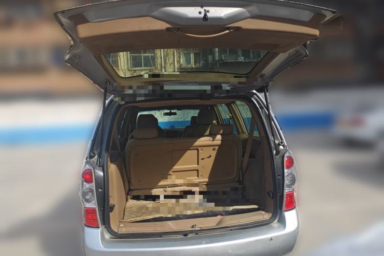 Used Buick GL8 2011 2.4L CT Comfort Edition
