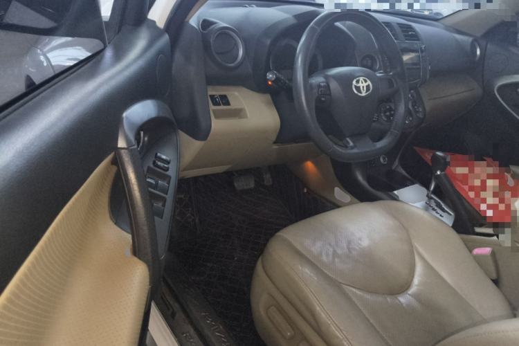 Used Toyota RAV4 2012 Luxurious 2.4L Automatic 4x4 with Stylish Features Driver Seat