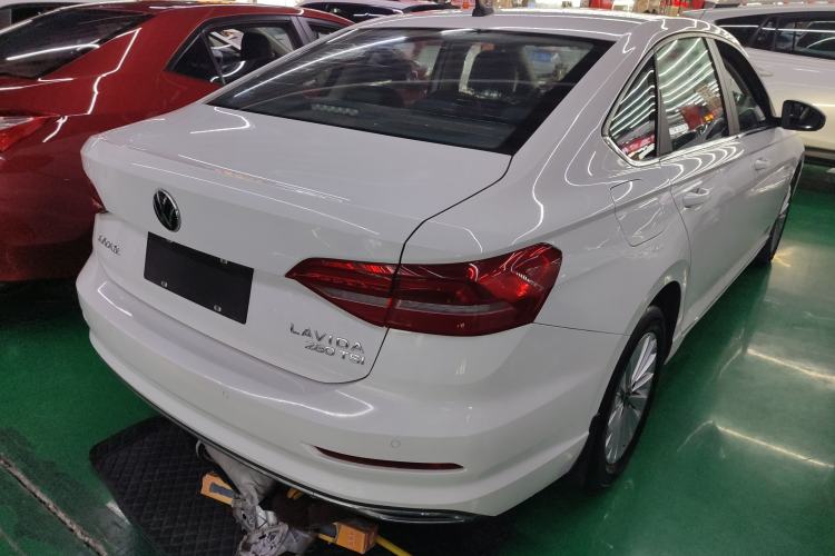 Used Volkswagen Lavida 2021 1.5L Automatic Comfort Edition