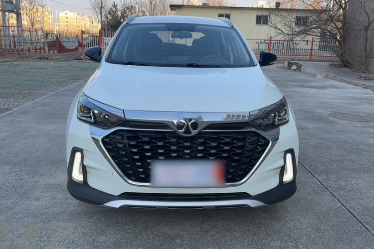 Used BAIC Beijing X5 2019 1.5T Manual Advance Edition China VI
