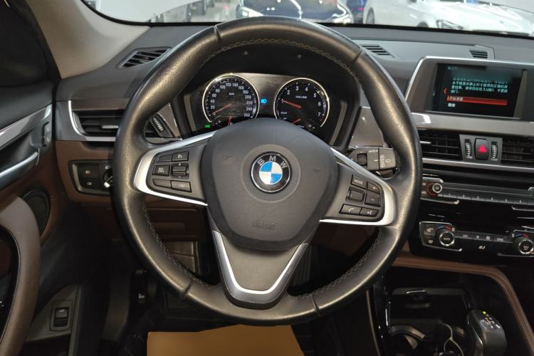 Used BMW X1 2018 sDrive18Li Luxury Model
