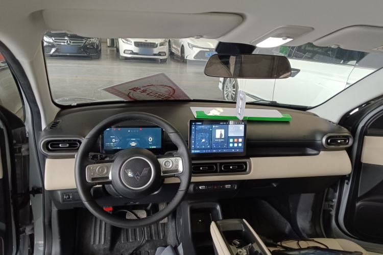 Used Wuling Bingo PLUS 2024 401 km Range 5-Seater Version
