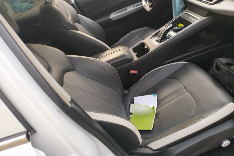 Used Dongfeng Aeolus E70 2023 500 Smart Version Lithium Iron Phosphate 48.6 kWh 110 kW