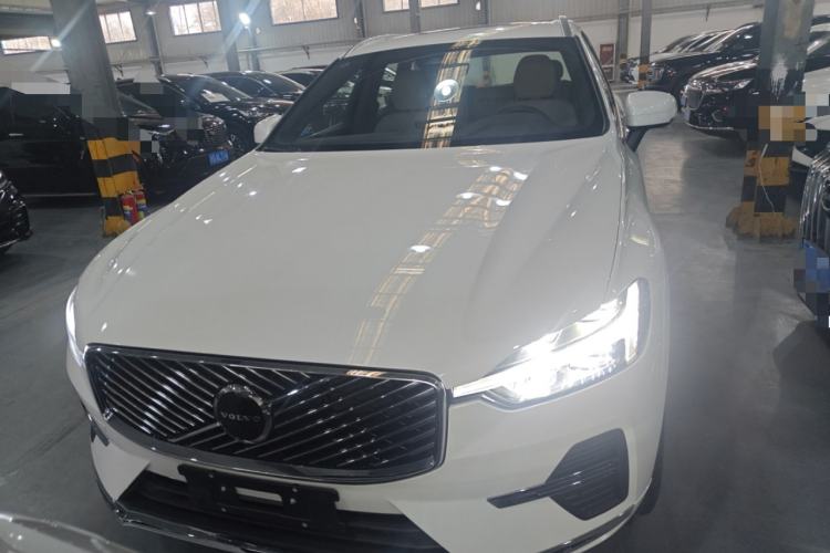 Used Volvo XC60 2026 B5 4x4 Smart Luxury Edition
