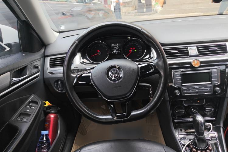Used Volkswagen Bora 2016 1.6L Automatic Comfort Model Steering Wheel
