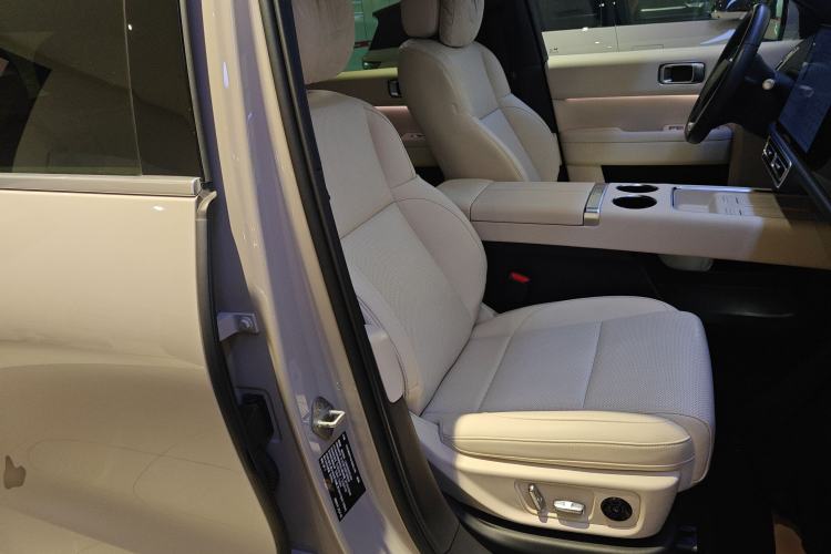 Used Li Auto L6 2024 Max