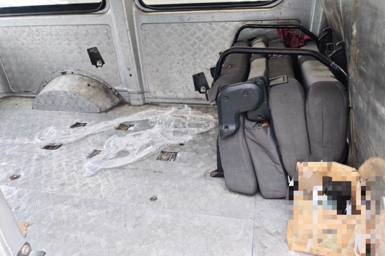 Used CHANGAN KAICHENG Ruixing M90 2017 2.0L Value Edition High-Roof 6-Seater Dual-Swing Doors 4G94S