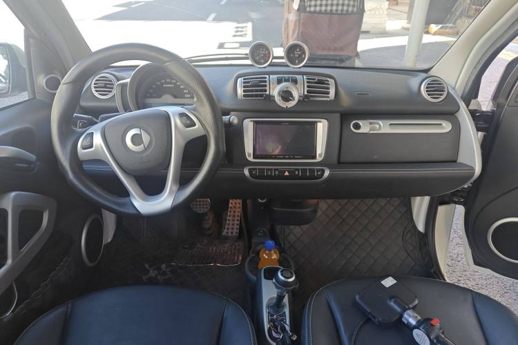 Used smart fortwo 2012 1.0T Bosu Xclusive Edition