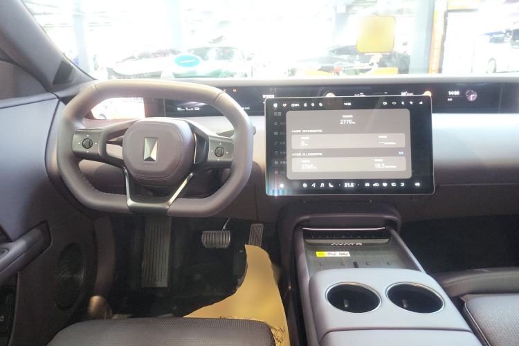 Used Avatr 06 2025 Ultra Pure Electric Edition