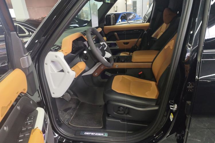 Used Land Rover Defender 2024 110 3.0T P400 X-DYNAMIC HSE
