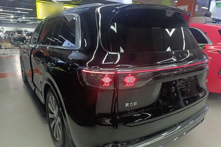 Used Hima AITO M8 2025 Extended-Range Max Version 37 kWh 5-Seater Exterior 2