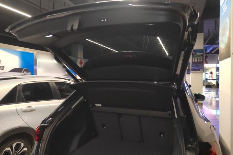 Used Audi Q3 2020 35 TFSI Fashion Dynamic Model Trunk